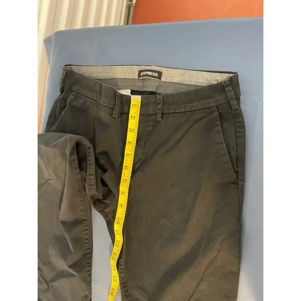 Express Men's Slim Fit Pants Color Black Size 29x30 Pre-owned - Picture 10 of 13